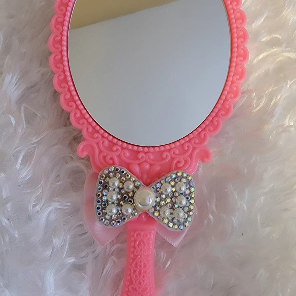 New Mirror - Picture 3 of 4